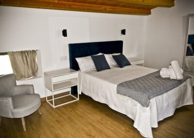 Dormitorio Apartamentos Turaca en Trujillo